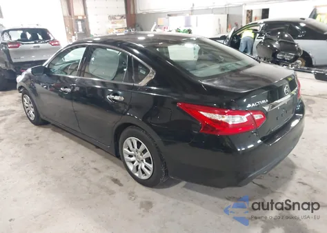 2016 Nissan Altima 2.5/2.5 S/2.5 Sl/2.5 Sr/2.5 Sv z USA, uszkodzony, nr VIN 1N4AL3AP7GC193660